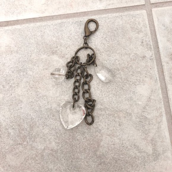 Crystal Heart Keychain - Picture 1 of 3